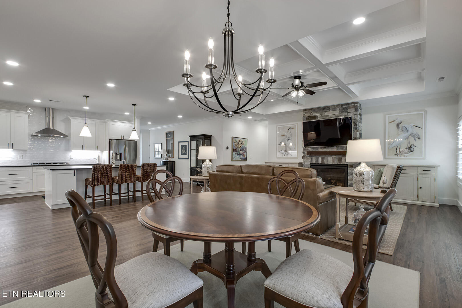 173 Chahyga Way Loudon, TN 37774 - Photo 18 of 60 18_ChahygaWay_173_Dining03