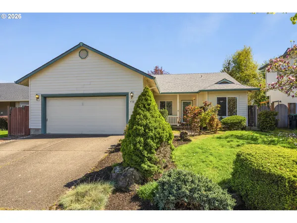 $549,900 | 438 Southeast 71st Place, Hillsboro, OR 97123