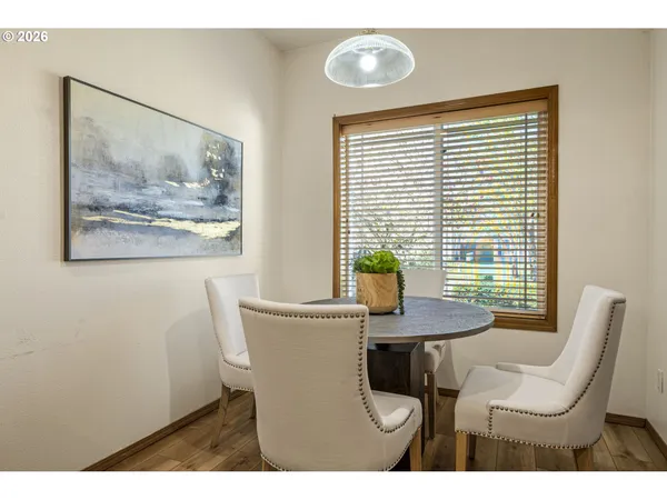 $549,900 | 438 Southeast 71st Place, Hillsboro, OR 97123