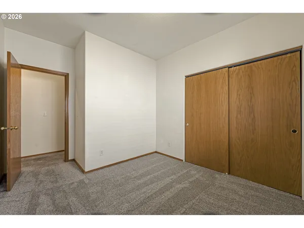 $549,900 | 438 Southeast 71st Place, Hillsboro, OR 97123