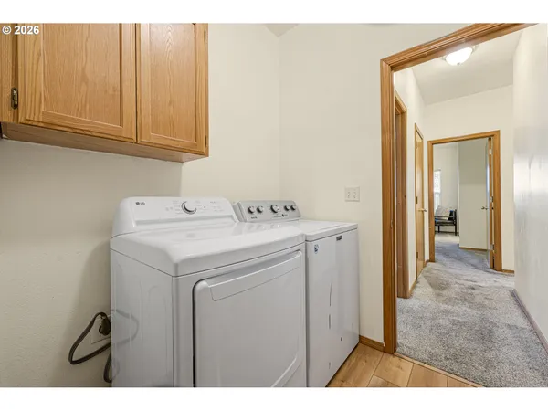 $549,900 | 438 Southeast 71st Place, Hillsboro, OR 97123