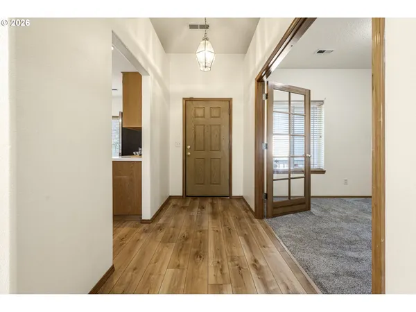 $549,900 | 438 Southeast 71st Place, Hillsboro, OR 97123