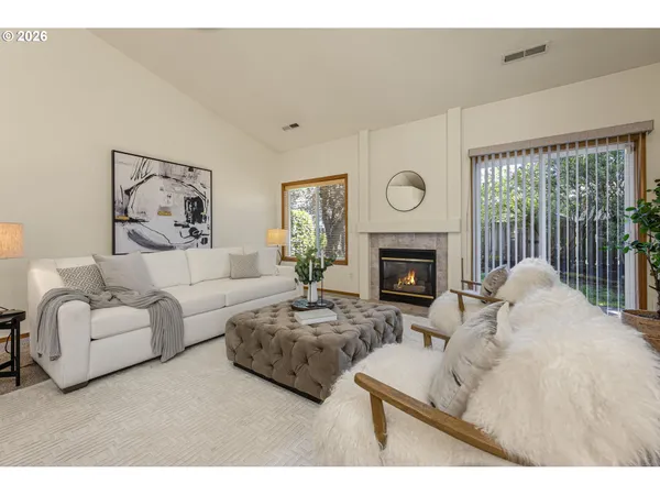 $549,900 | 438 Southeast 71st Place, Hillsboro, OR 97123