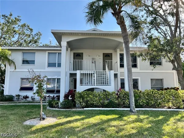 $1,300 | 5024 Chiquita Boulevard South, Unit 102, Cape Coral, FL 33914