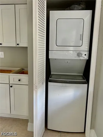 $1,300 | 5024 Chiquita Boulevard South, Unit 102, Cape Coral, FL 33914