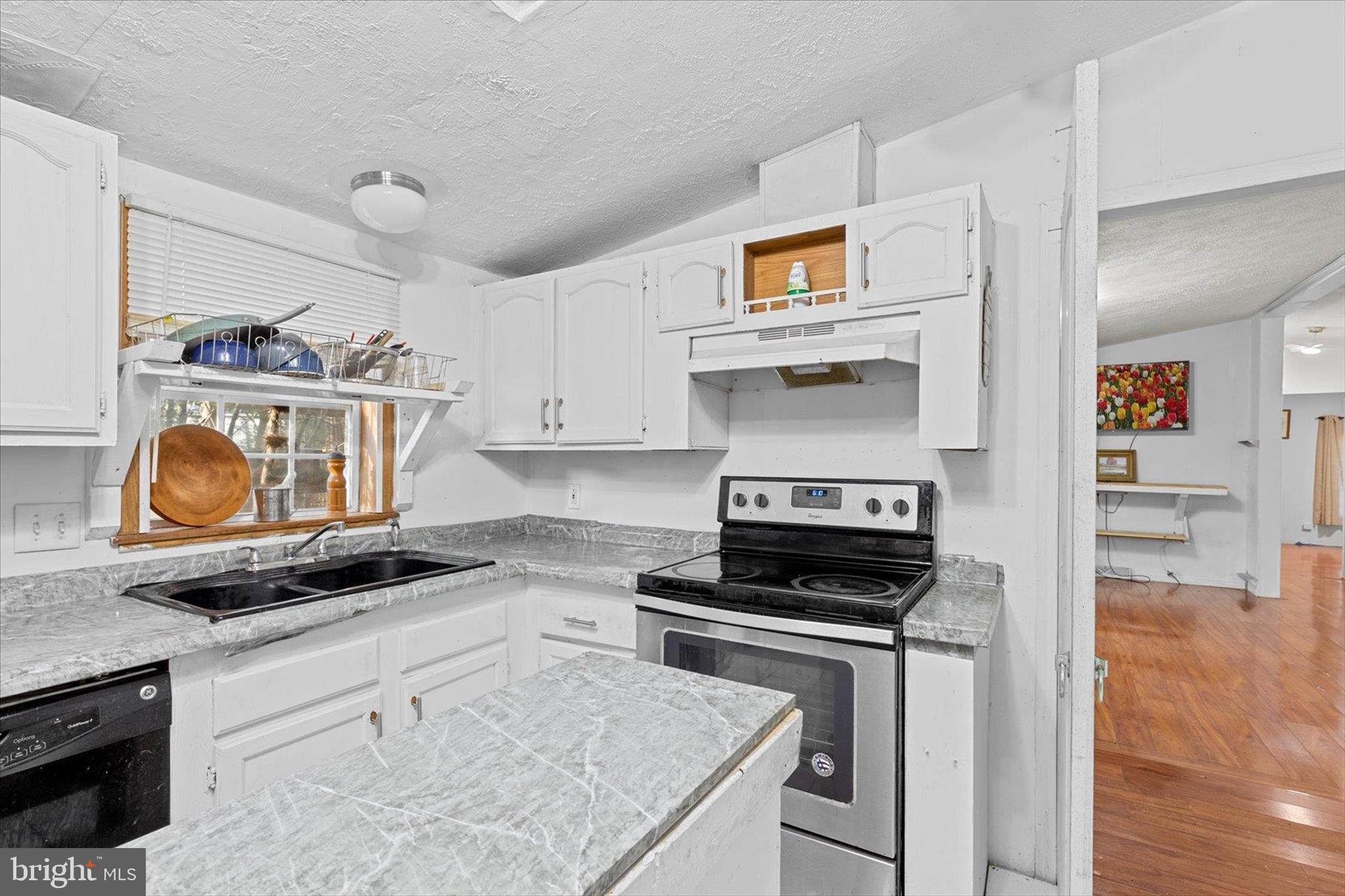25997 Butler Branch Road Seaford, DE 19973 - Photo 14 of 33 Eat-In Kitchen