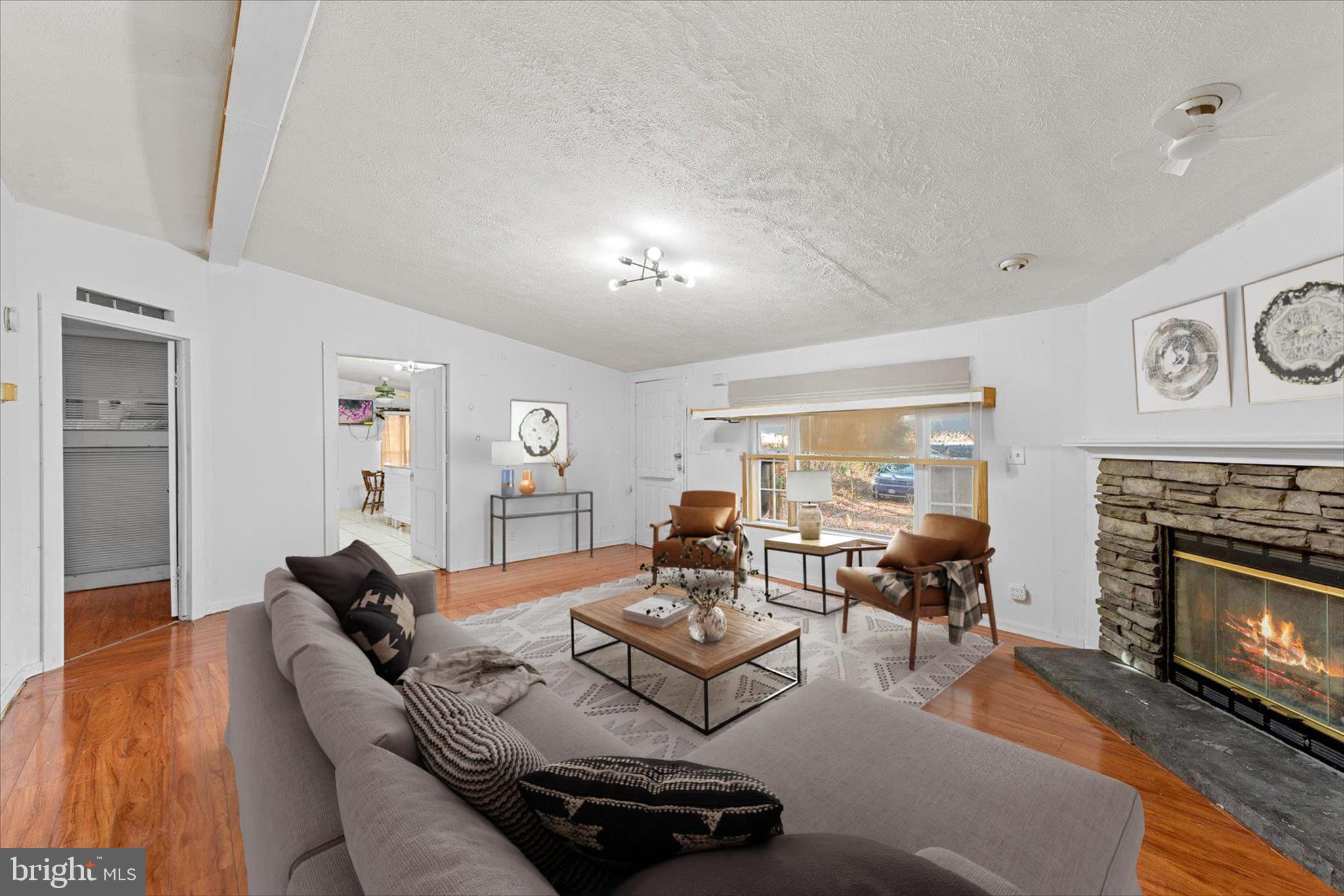 25997 Butler Branch Road Seaford, DE 19973 - Photo 3 of 33 Living Room - Virtually Staged