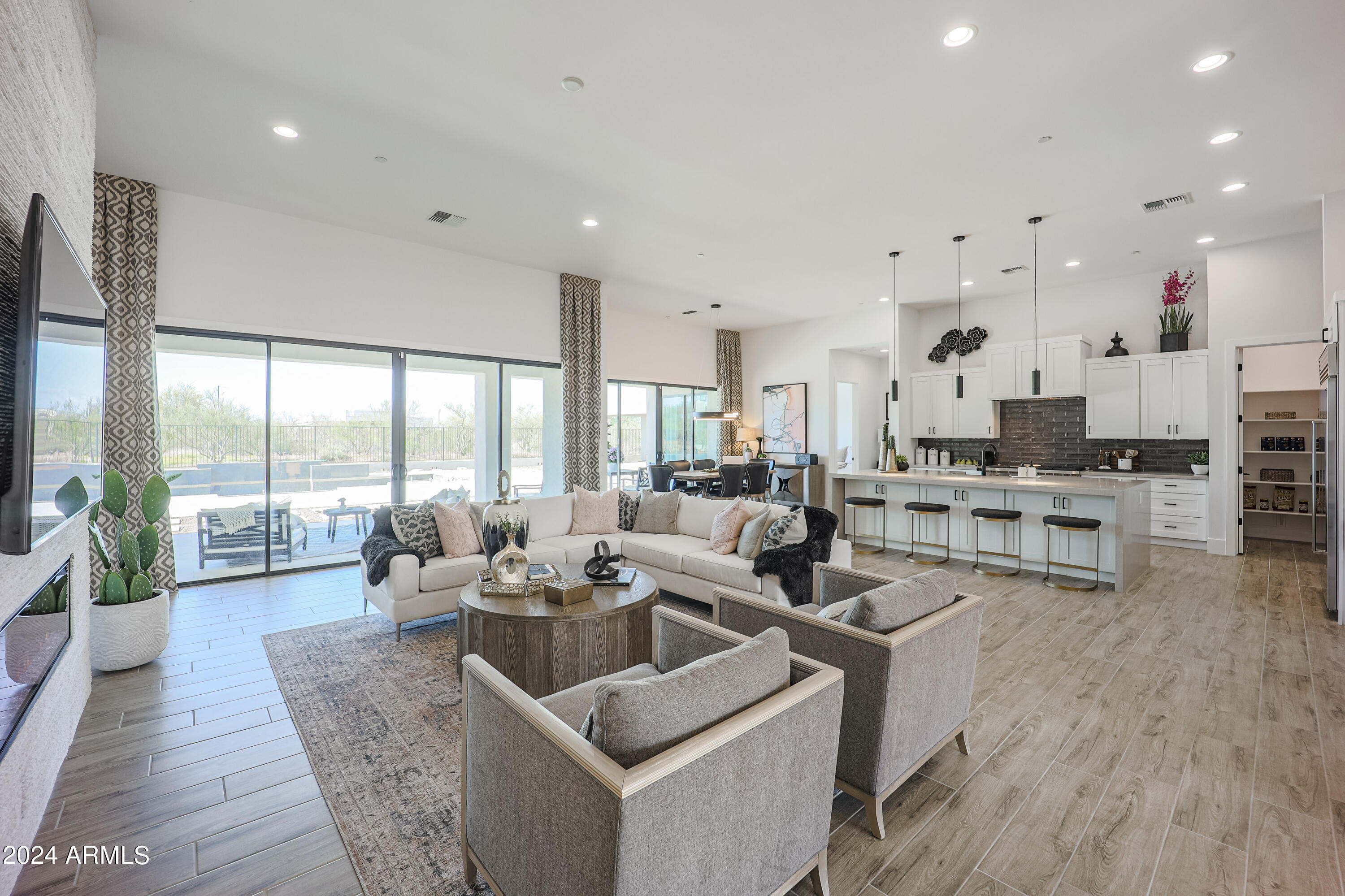 3015 West Irvine Road Phoenix, AZ 85086 - Photo 9 of 42 Model Home -B (8)