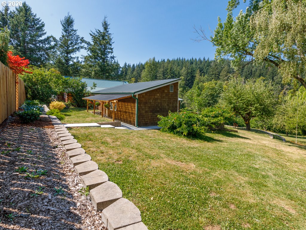 192 Little Road Stevenson, WA 98648 - Photo 2 of 32 Gallery Image 2