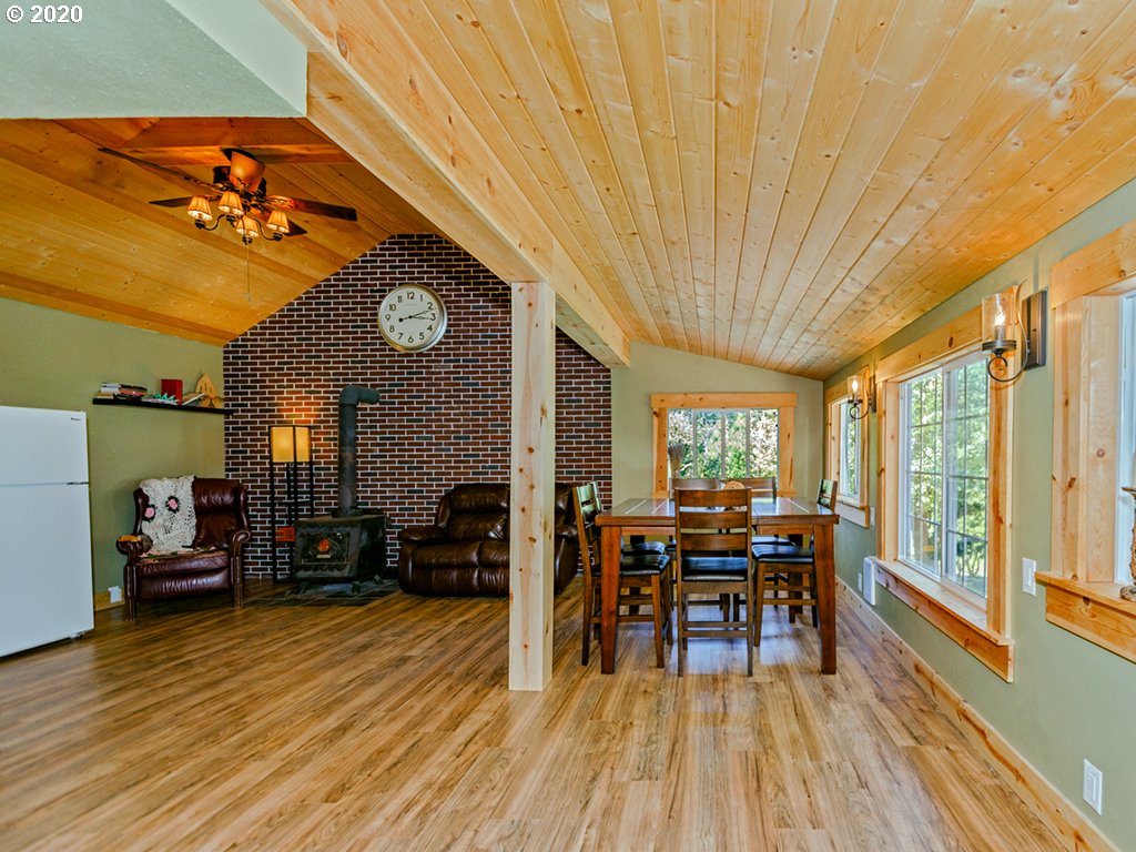 192 Little Road Stevenson, WA 98648 - Photo 11 of 32 Gallery Image 11