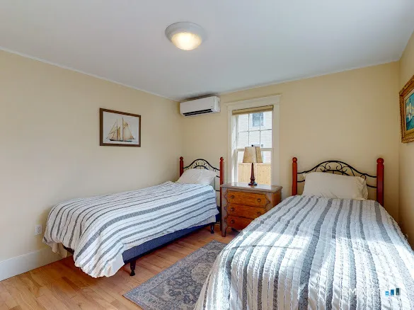 $3,500 | 5 Forsyth Street, Stonington, CT 06355
