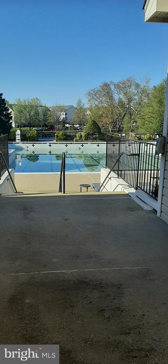 14655 Winterfield Drive Centreville, VA 20120 - Photo 42 of 48 Pool