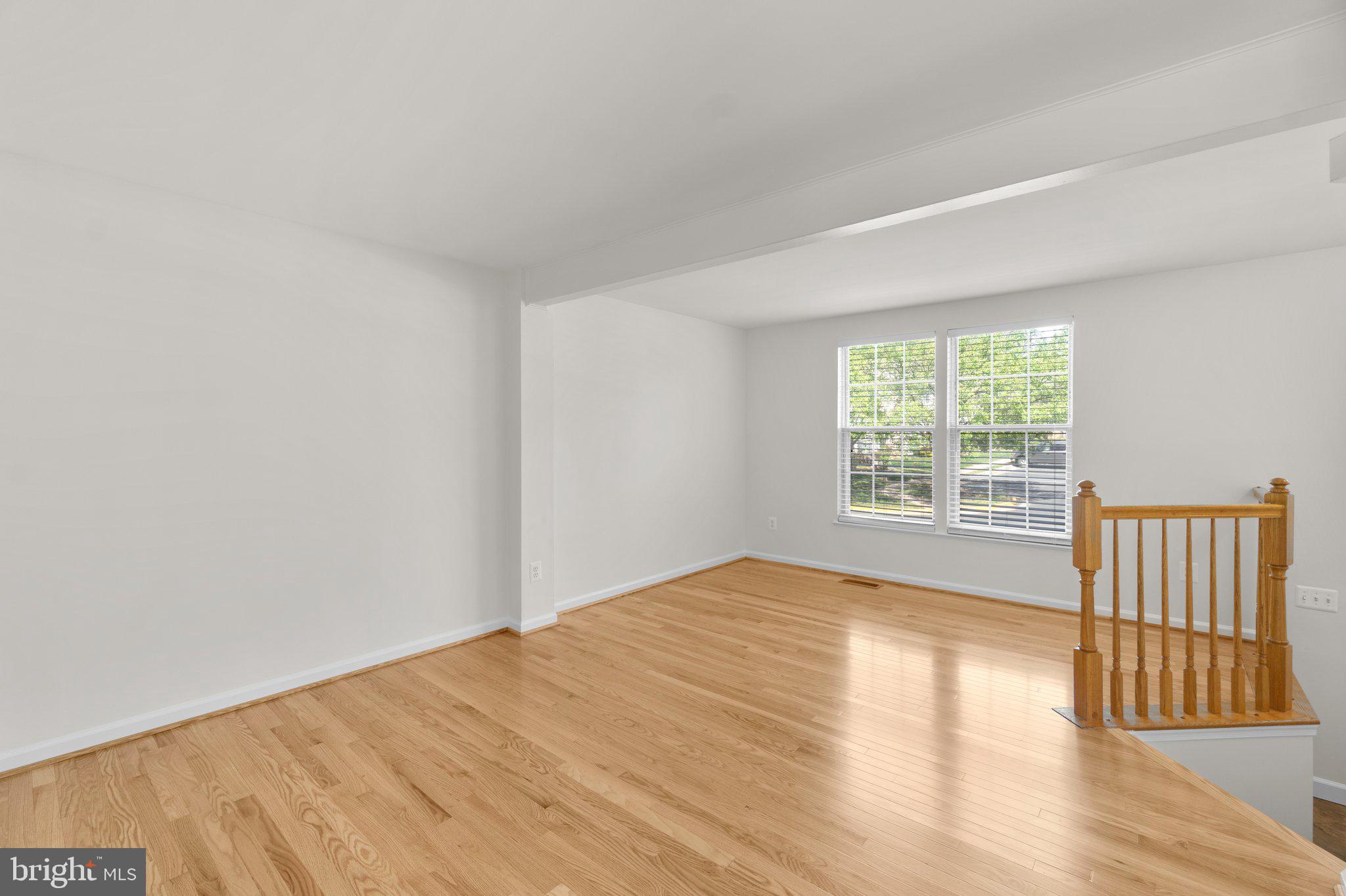 14655 Winterfield Drive Centreville, VA 20120 - Photo 6 of 48