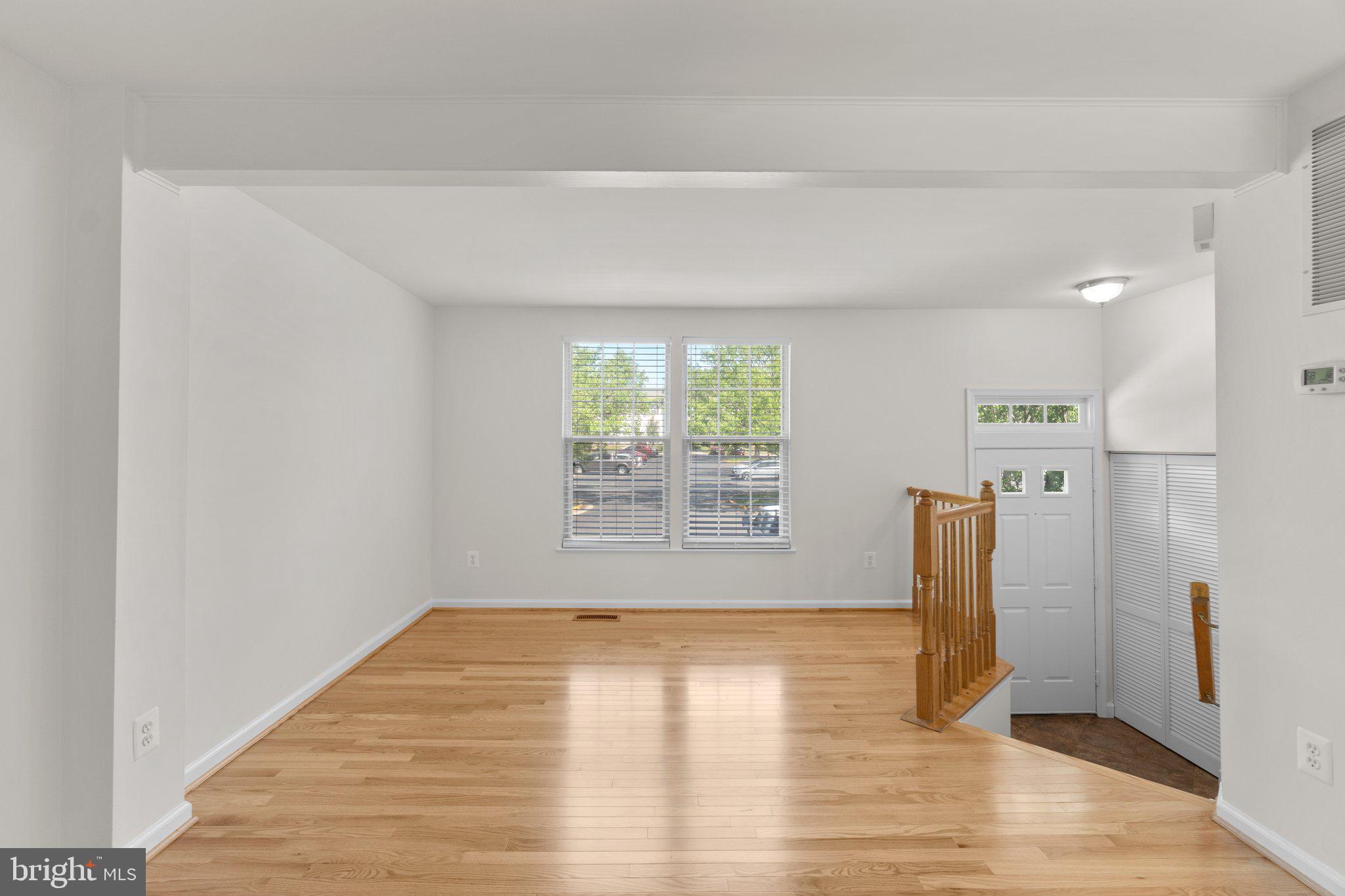 14655 Winterfield Drive Centreville, VA 20120 - Photo 7 of 48