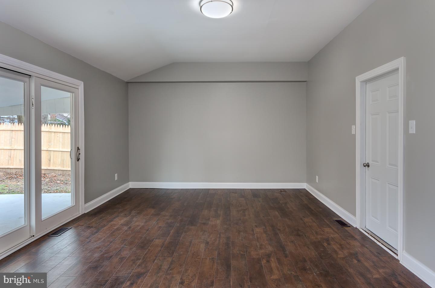 214 Regency Road Beverly, NJ 08010 - Photo 26 of 39