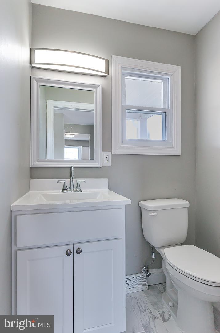 214 Regency Road Beverly, NJ 08010 - Photo 27 of 39