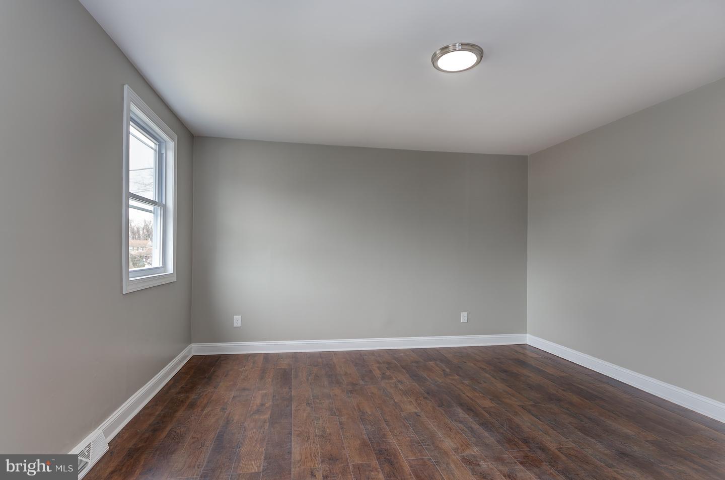 214 Regency Road Beverly, NJ 08010 - Photo 28 of 39