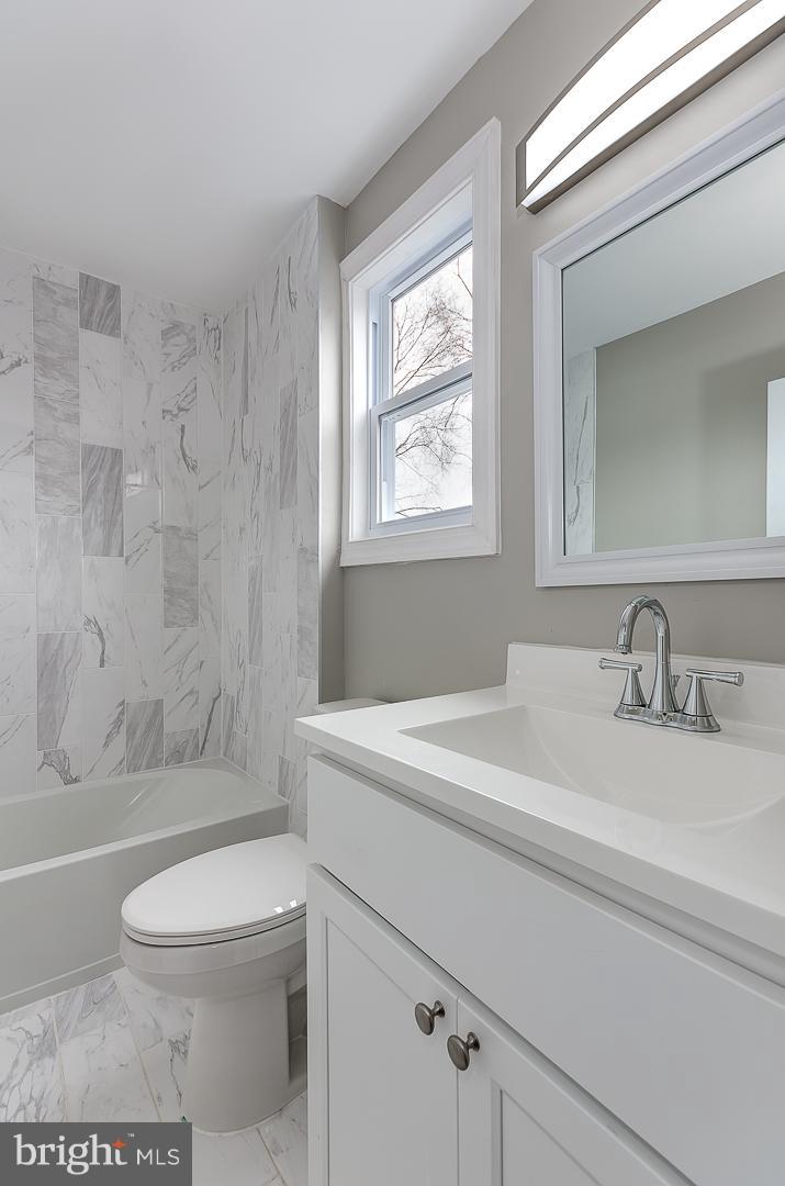 214 Regency Road Beverly, NJ 08010 - Photo 30 of 39