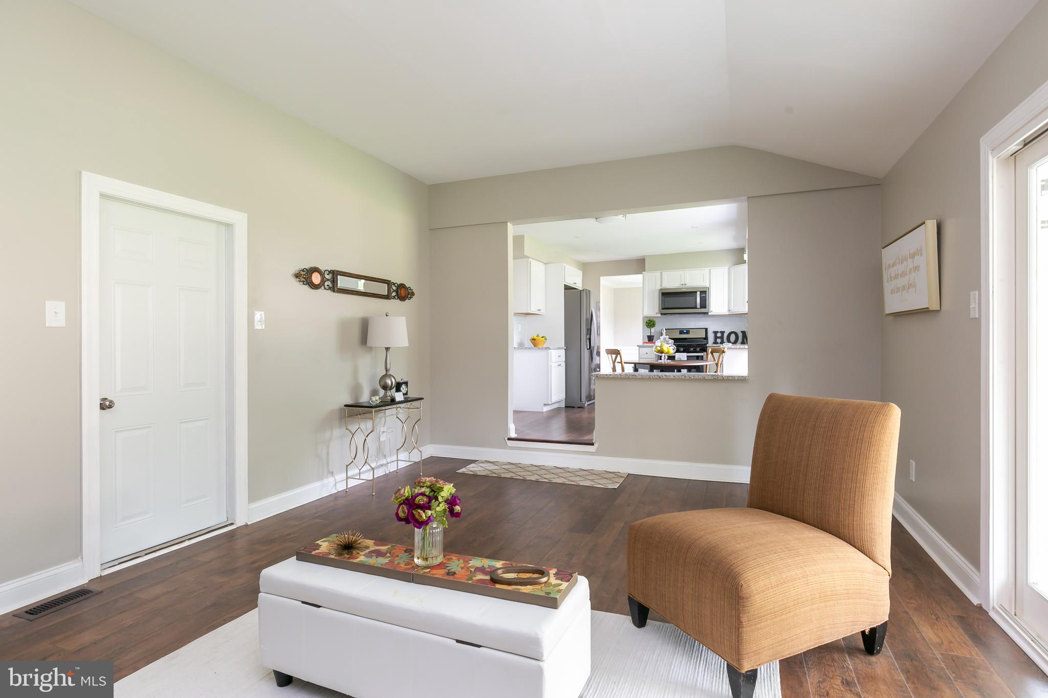 214 Regency Road Beverly, NJ 08010 - Photo 10 of 39