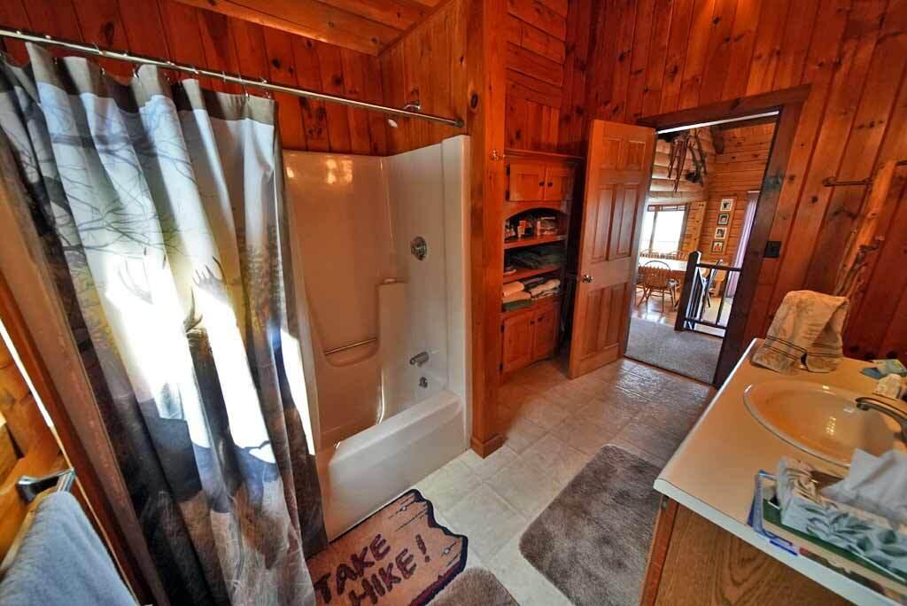 1058 Highway 1 Weston, ME 04424 - Photo 40 of 94 1st-floor-me-home-bathroom