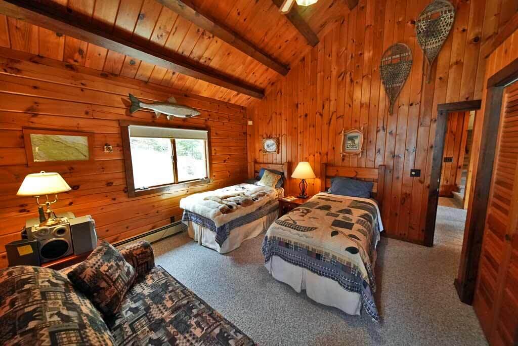 1058 Highway 1 Weston, ME 04424 - Photo 49 of 94 maine-log-home-bedroom