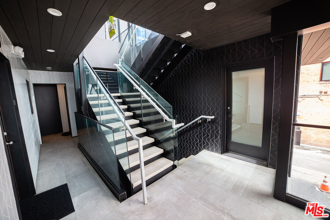 14 Brooks Avenue, Unit 8 Venice, CA 90291 - Photo 13 of 13