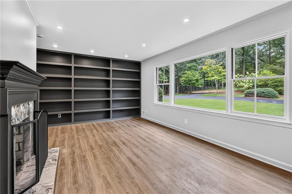 350 Shadowlawn Road Southeast Marietta, GA 30067 - Photo 9 of 60 Gallery Image 9