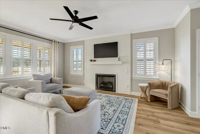 a living room with furniture or fireplace and a flat screen tv