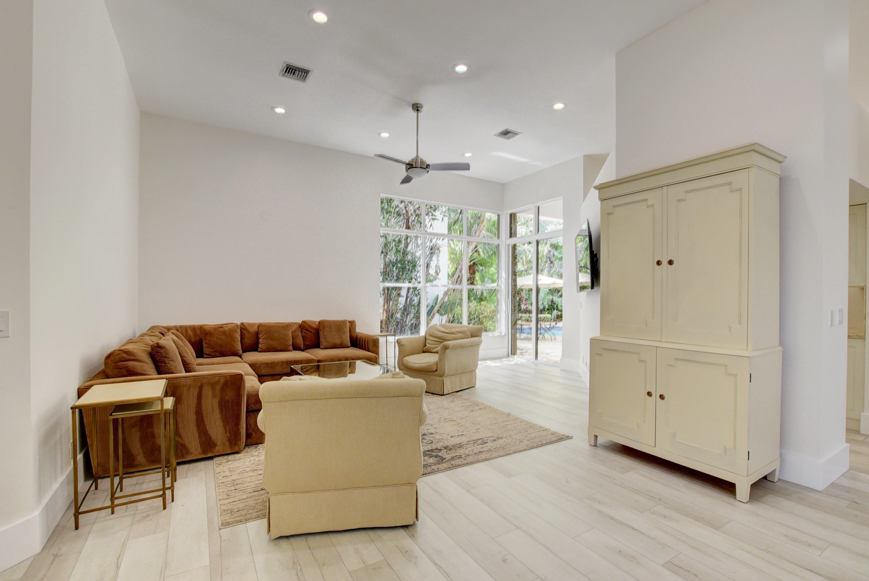 6325 Northwest 25th Way Boca Raton, FL 33496 - Photo 5 of 37 05_ebf_0481and4more