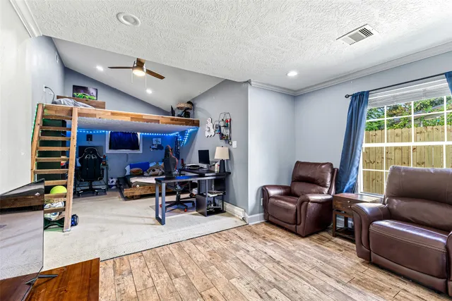 $1,950 | 515 Foxglove Lane, Houston, TX 77076