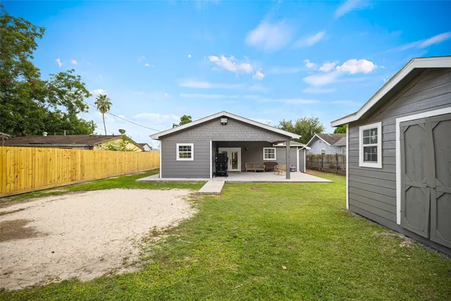 $1,950 | 515 Foxglove Lane, Houston, TX 77076