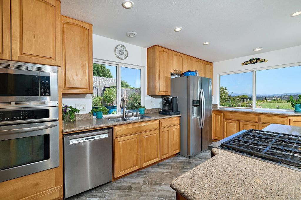 379 Trailview Road Encinitas, CA 92024 - Photo 30 of 61