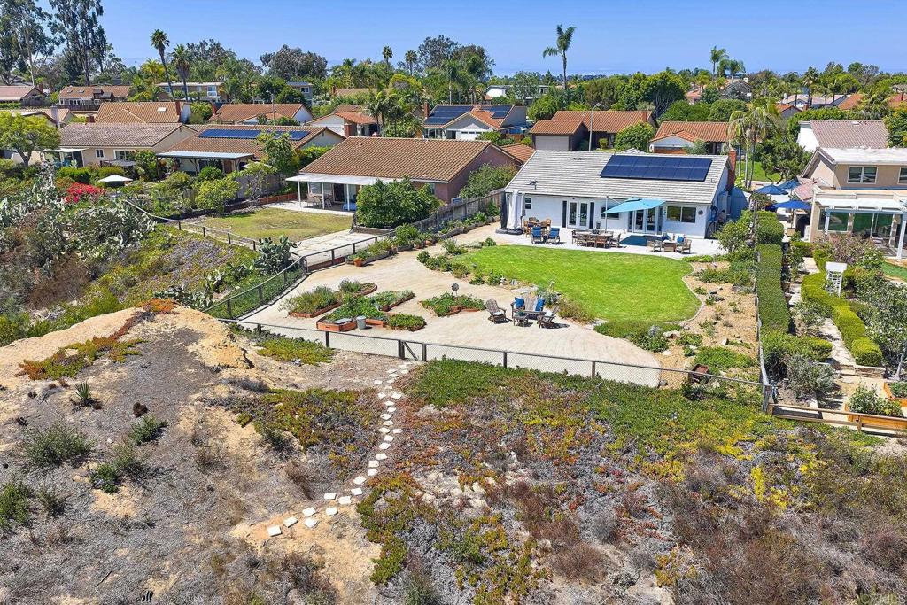 379 Trailview Road Encinitas, CA 92024 - Photo 48 of 61