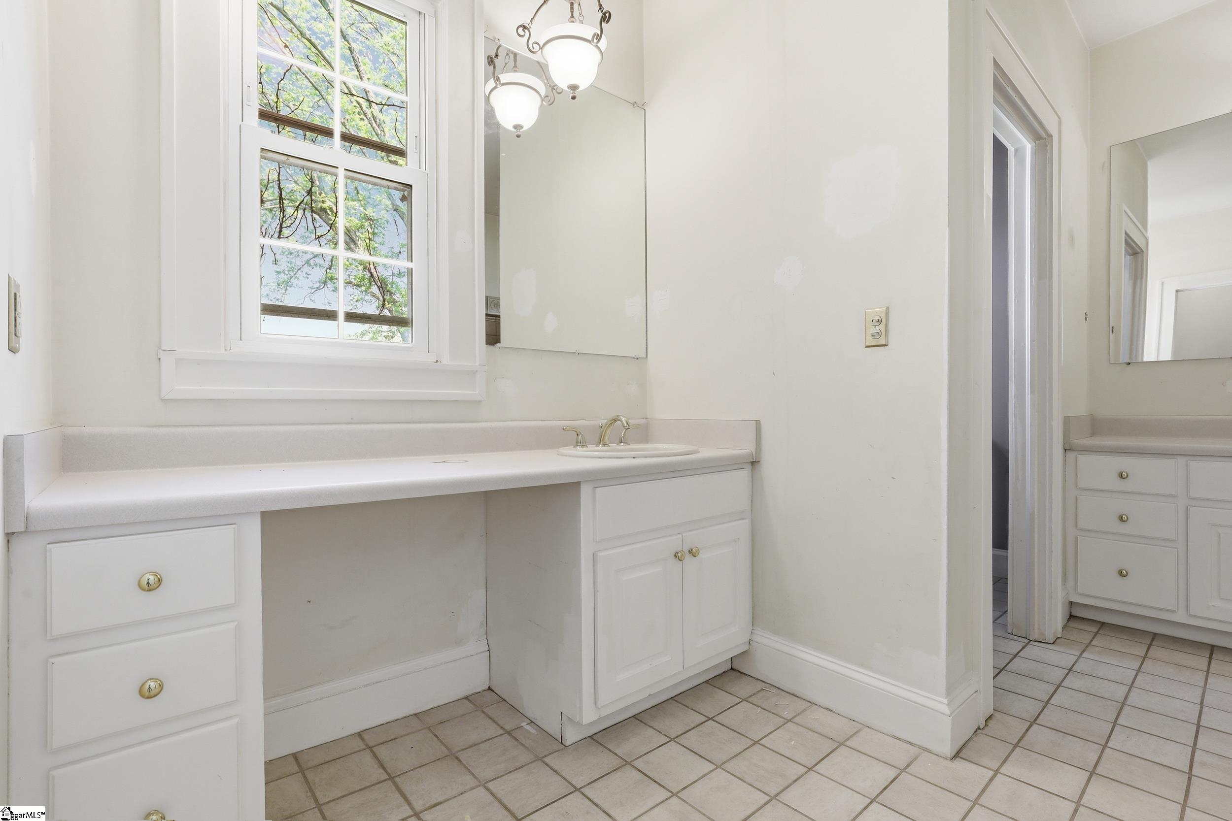 100 Easley Highway Pelzer, SC 29669 - Photo 13 of 36