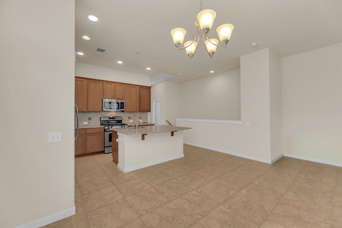 3900 Threadgill Street, Unit 21 Austin, TX 78723 - Photo 12 of 40