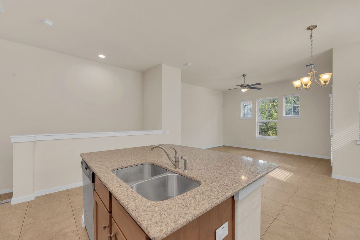 3900 Threadgill Street, Unit 21 Austin, TX 78723 - Photo 15 of 40