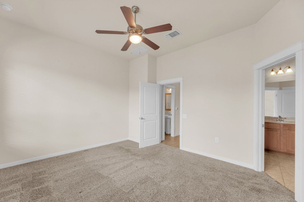 3900 Threadgill Street, Unit 21 Austin, TX 78723 - Photo 19 of 40