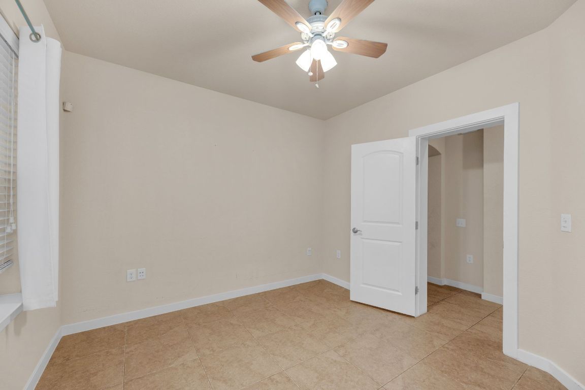3900 Threadgill Street, Unit 21 Austin, TX 78723 - Photo 31 of 40