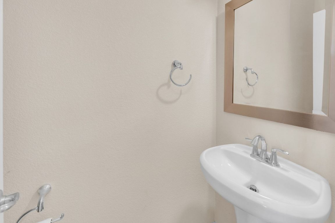 3900 Threadgill Street, Unit 21 Austin, TX 78723 - Photo 33 of 40