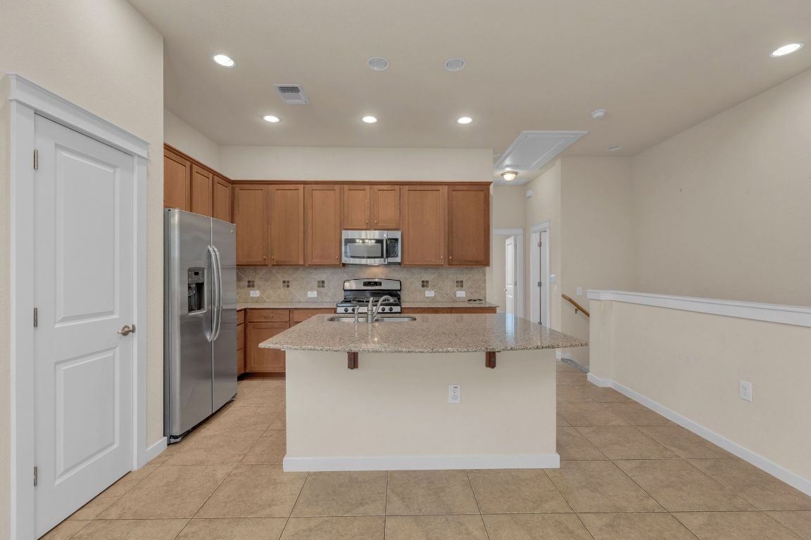 3900 Threadgill Street, Unit 21 Austin, TX 78723 - Photo 10 of 40