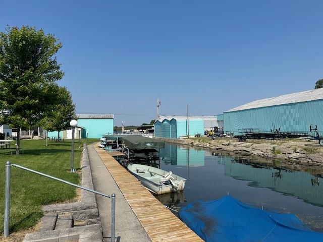 36 Clark's Landing Hamilton, IN 46742 - Photo 3 of 17