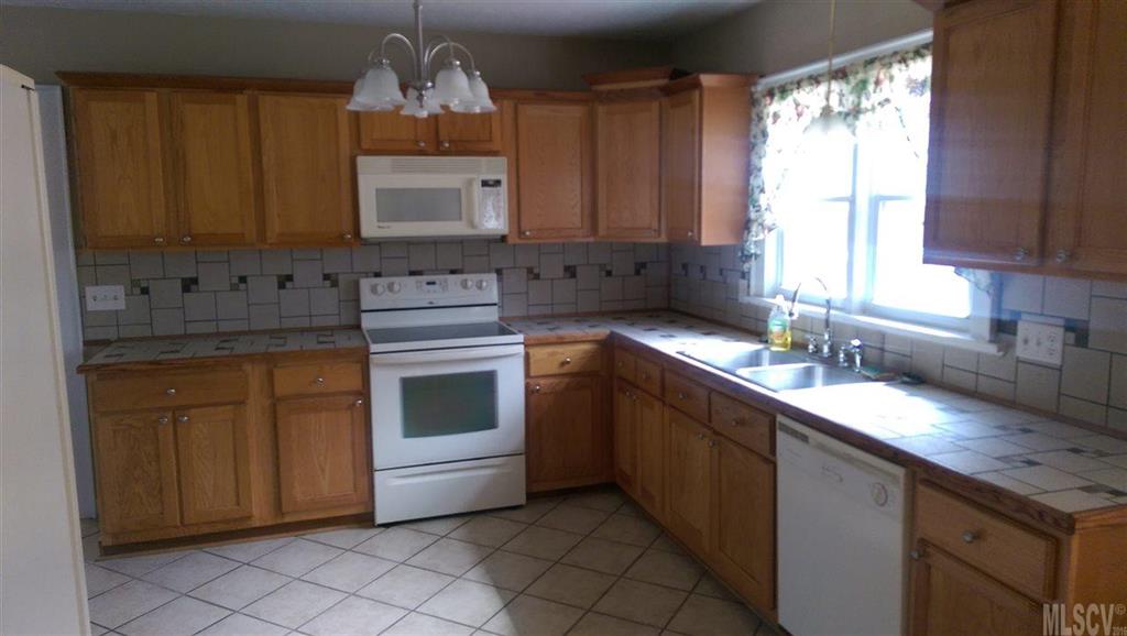 805 4th Street Southwest Conover, NC 28613 - Photo 5 of 25 Gallery Image 5