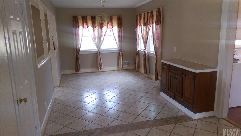 805 4th Street Southwest Conover, NC 28613 - Photo 6 of 25 Gallery Image 6