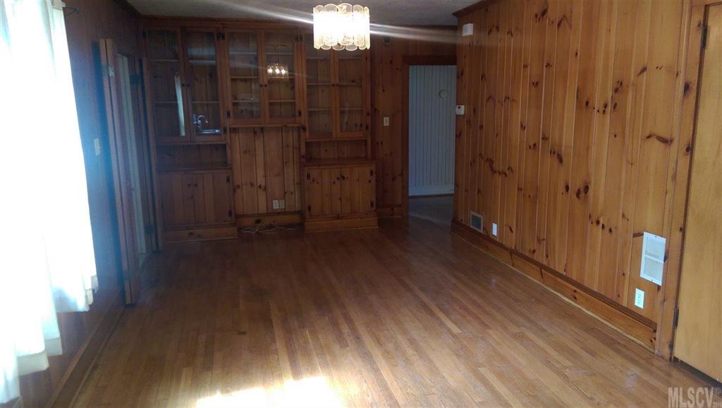 805 4th Street Southwest Conover, NC 28613 - Photo 7 of 25 Gallery Image 7