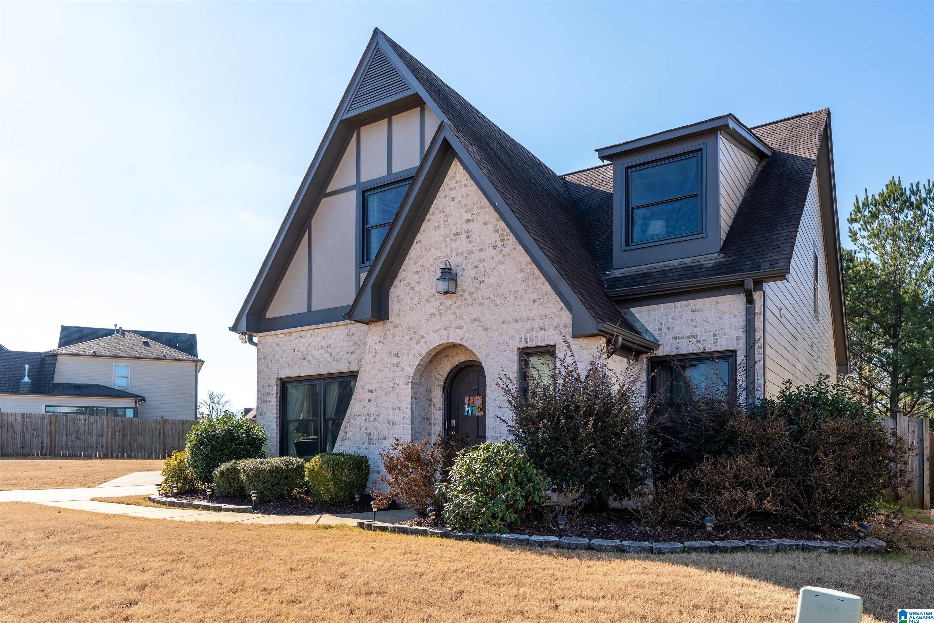 5265 Meadow Ridge Trail Bessemer, AL 35022 - Photo 2 of 35 Gallery Image 2