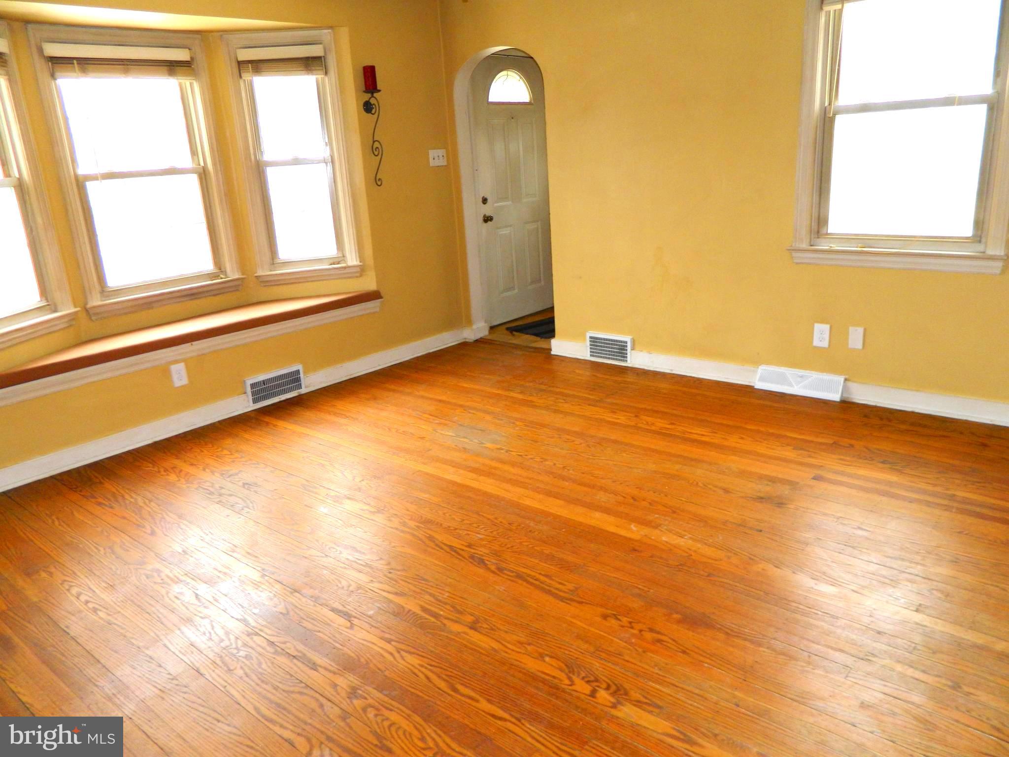 452 East Browning Road Bellmawr, NJ 08031 - Photo 4 of 15 Living room with window seat