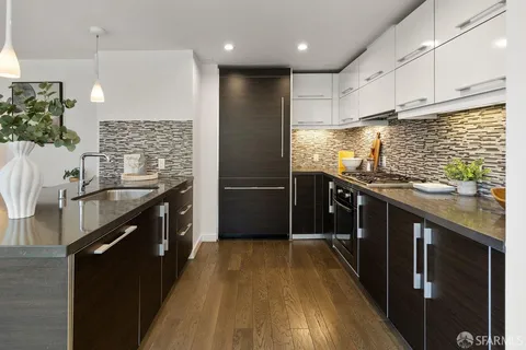 $1,098,000 | 420 Mission Bay Boulevard North, Unit 406, San Francisco, CA 94158