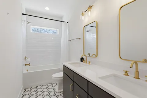 $1,149,900 | 1261 2nd Avenue South, Nashville, TN 37210