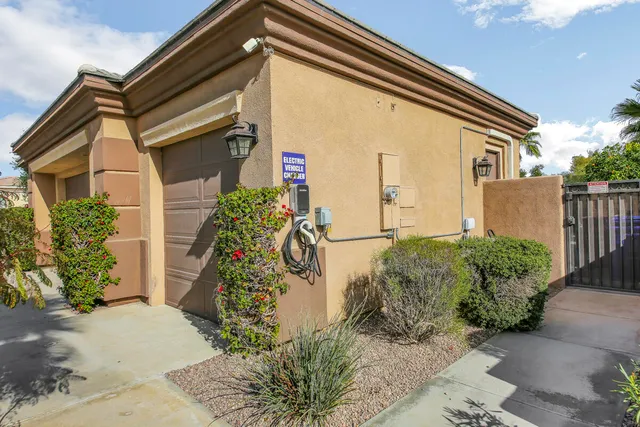 $1,900,000 | 48844 Meandering Cloud Street, Indio, CA 92201