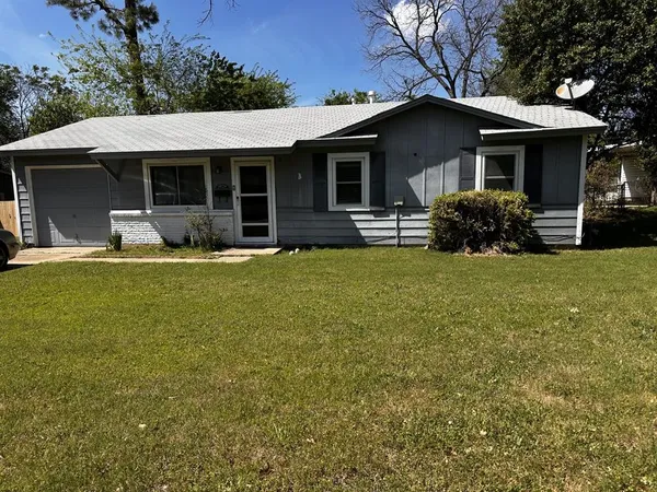 $1,700 | 1804 England Road, Arlington, TX 76013